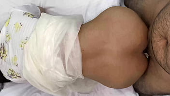 Gadis Perawan Meminta Gurunya Yang Tebal Itu Untuk Memuaskan Hasratnya