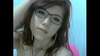 Gadis Asia Manis Pamer Memek Di Webcam – Tonton Gratis Live Sex Cam Di Camstagrams.com