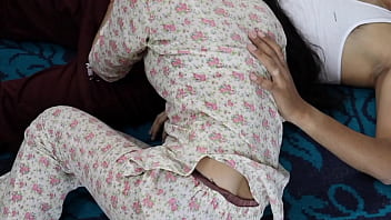 Keluarga India Panas Bercinta Dengan Video Porno Desi Hd Berbahasa Hindi
