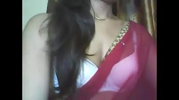 Gadis Remaja India Yang Menggoda Di Layar