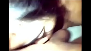 Gadis Indonesia Yang Rakus Mengisap Kontol Pacar Dan Menjilati Pantatnya