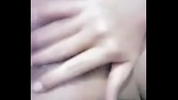 Gadis Muda Yang Berani Menggoda