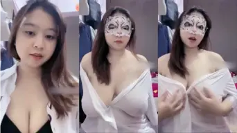 Cewek Seksi Live Tobrut Dengan Baju Transparan Yang Menggoda