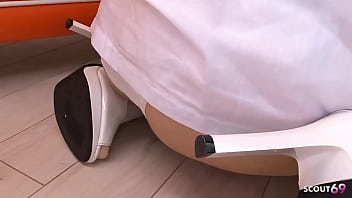 Remaja Jepang Kurus Dalam Kostum Perawat Memberikan Oral Tanpa Sensor Di Film Porno Jav
