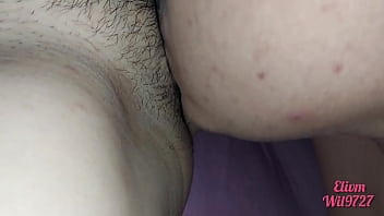 Desi Hindi Main-main Dengan Memek Adik Tiri Sambil Nonton Bokep, Lihat Betapa Basah Dan Menggairahkannya