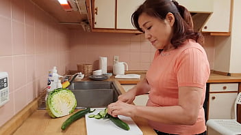 70歳の熟れた義母　川畑千代子の艶やかな秘め事