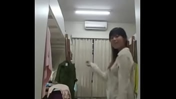 Mantan Pacar Perempuan Tionghoa Indonesia Telanjang Bulat Menari Erotis
