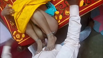 Gadis Desi Di Rumah, Lalu Pemiliknya Datang Dan Menidurinya