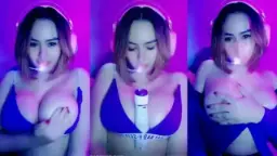 Ceo Desah Jenie: Miss Euni, Youtuber Gamer Cantik Dengan Payudara Besar Yang Menggoda