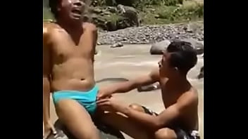 Indonesia: Negeri Penuh Goyang Dan Kenikmatan Yang Menggoda