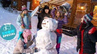 Gadis-gadis Manis Club Sweethearts: Eva Tender, Lisa Nixon, Dan Kawan-kawan Dalam Petualangan Panas Snow Bunnies 5