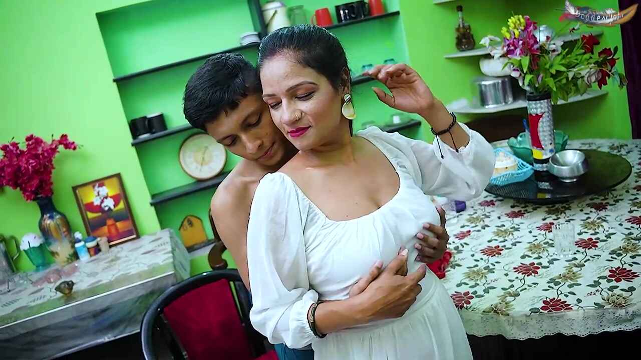 Tante Seksi Mahi Menggoda Di Rumah Sendirian 2024 Versi Panas Tanpa Sensor