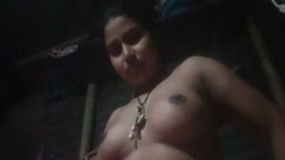 Tante Tamil Panas Menggoda Telanjang Dalam Video Mesum