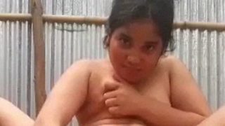 Video Panas Jari-jari Pria Mainkan Ranumnya Wanita Desa India
