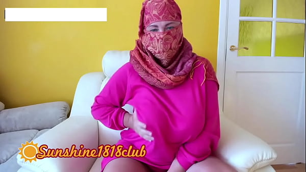 Muslimah Arab Khalifa Bugil Live Webcam Pukul 09.30