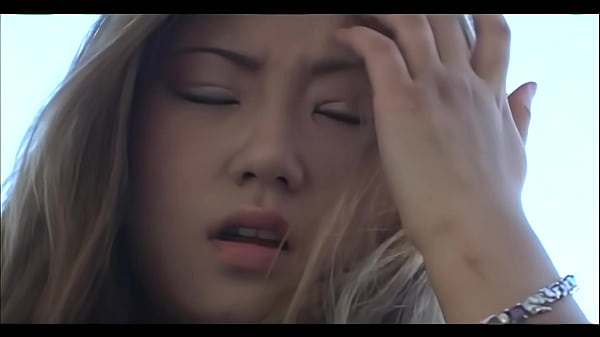 Michele Thailand Hampir Perawan