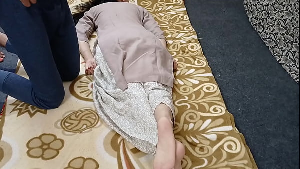 Sepanjang Malam, Aku Menggila Dengan Bibiku Yang Seksi Dari Punjab