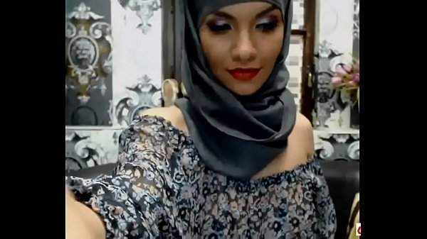 Vi Arab Webcam Hd: Adegan Mesra Panas Dan Menggoda