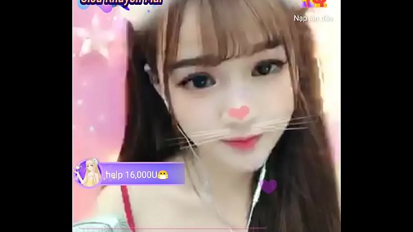 Gadis Asia Menggoda Bercanda Mesra Di Uplive