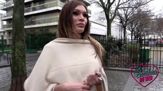 Kitana, Si Gadis Rusia Dengan Lekuk Tubuh Yang Memikat Dan Menggoda