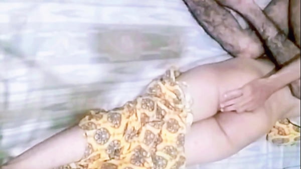Bhabhi Desi Menggoda Digilir Dever Anal Perdana Sakit Dan Menggairahkan Bersama Adik Tiri Seksi