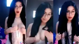 Awcece Montok Payudara Besar Menggoda