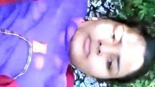 Desi Liar Di Hutan, Panasnya Bikin Meremang