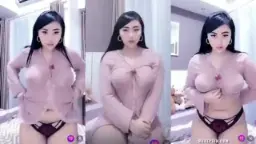 Miyuki Uting Memamerkan Payudara Transparan Yang Menggoda!