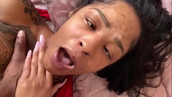 Ganti Ibu Tiri Dengan Nona Panas Di Malam Tahun Baru