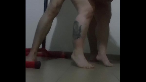 Aku Menggenjot Teman Ibuku Yang Ranum Dan Bergairah