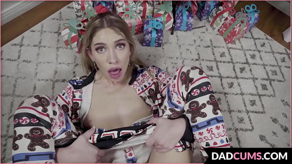 Gadis Mungil Merengek Kunci Mobil Pada Ayah Tiri Yang Berakhir Dengan Ejakulasi – Khloe Kapri, Donnie Rock