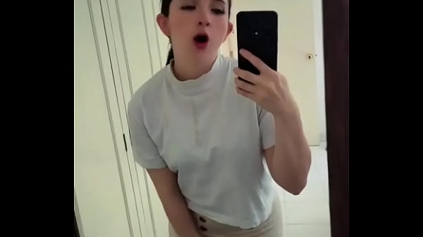 Gimana Hari Selasamu? Aku Udah Laper Banget, Pengen Digituin!
