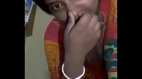 Gadis Desi Pamer Tubuh Seksi