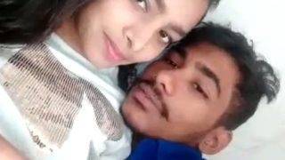 Ciuman Panas Pasangan India Yang Penuh Gairah