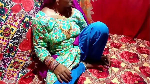 पड़ोसन की गर्म चुदाई का मजा हिंदी में
