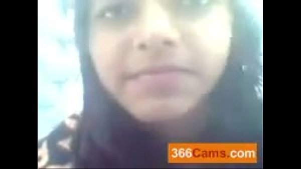 Nonton Cewek-cewek India Abg Colmek Di Depan Kamera, Gratis Dan Panas Banget!
