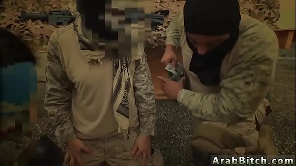 Arab Cewek Lokal Digebukin Habis-habisan Sama Bini Kerja