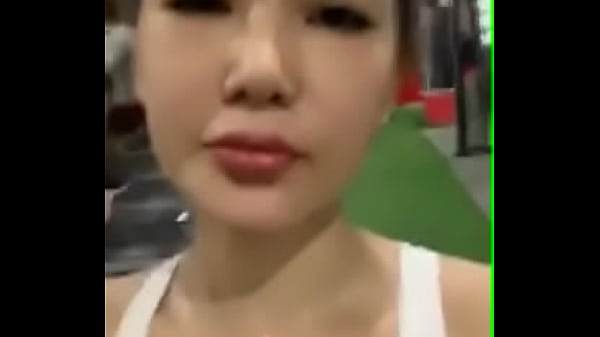 Trang Em Livestream Nóng Bỏng