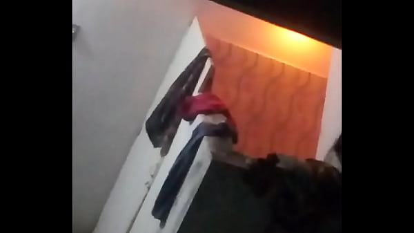 Mandi India, Basahin Krotmu Yang Bikin Tegang.