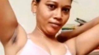 Bikinan Pembantu Desi Streaming Langsung Dari Laptop Majikan, Bikin Greget