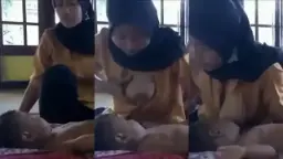 Hijab Manis Nyusuin Anak, Bikin Ngilu Liatnya.