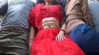 Ibu Horny Ngempet Kontol Anak Sendiri Di Memeknya.