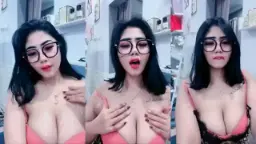 Live Tante Sandra, Montoknya Bikin Ngiler, Goyangannya Bikin Makin Pengen.