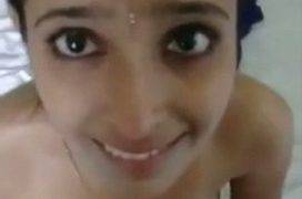 Terkaget Istri India Penuh Air Mani Di Mulut