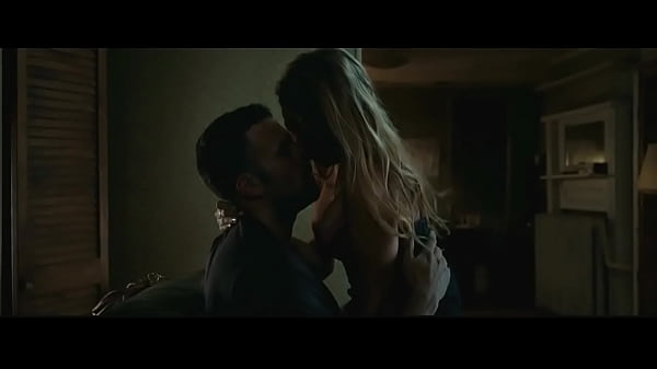 Blake Lively Di The Town (2011) Bikin Meleleh, Tubuhnya Bikin Ngiler.