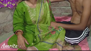 Abis Nikah, Kakak Ipar Desi India Sama Adik Ipar Lagi Ngewe Panas-panasan Di Kamar.