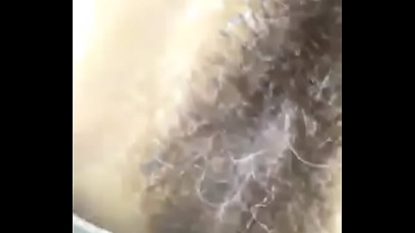 Desi Milf Pussy Dimainin Jari, Basah Kuyup, Nggak Bisa Nolak