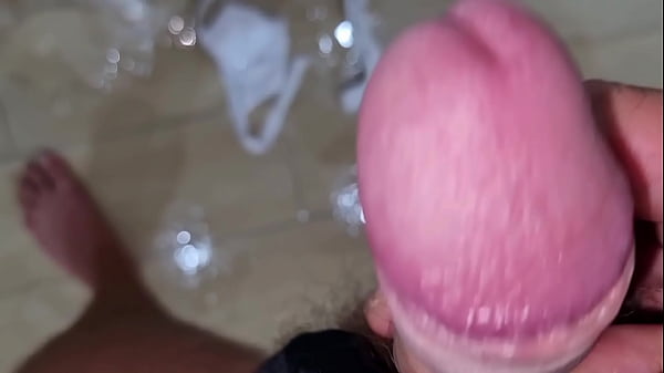 Bikin Mampus! Kontol Besar Kakak Tiriku Muncrat Habis Di Dalam Memek Sampai Banjir