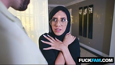 Hijabis Celah Keperawanan Angel Del Rey, Siap Digilas