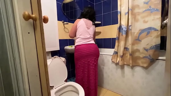 Ibu Siapkan Memeknya Buat Ditusuk Dari Belakang.